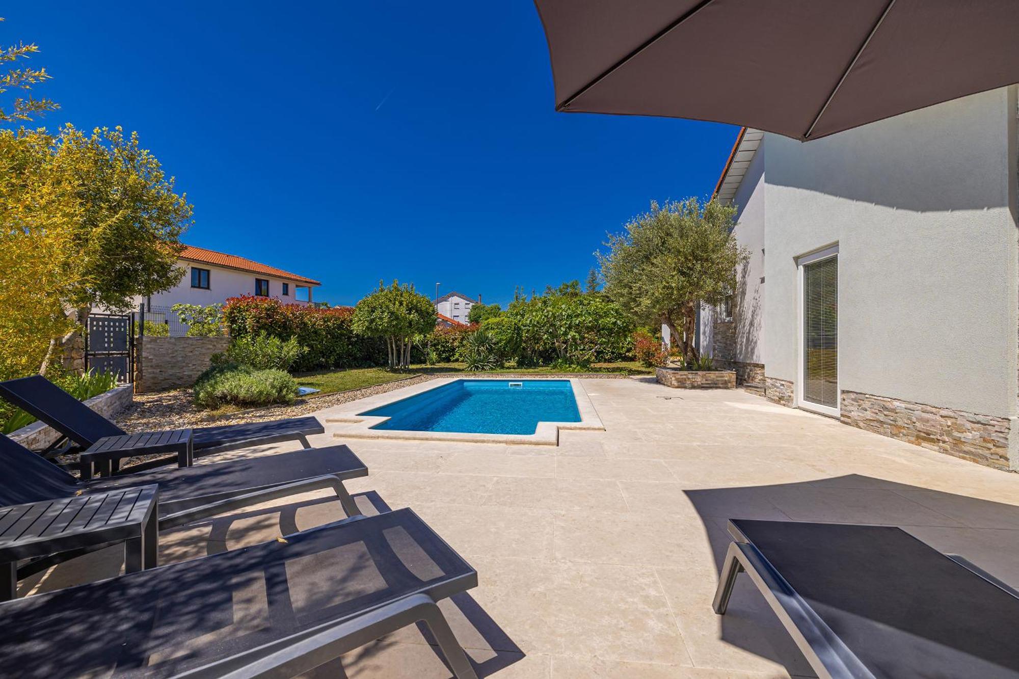 Holiday House Kai With Private Pool Pinezici  Exterior photo